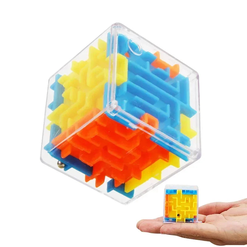 3D Rolling Ball Maze