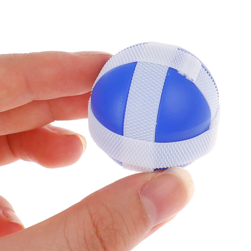 Sticky Shooting Balls